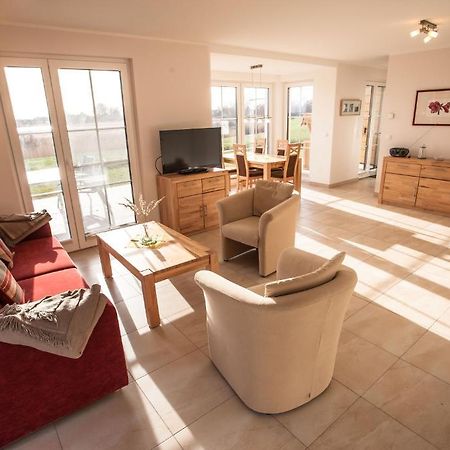 Ferienwohnung "Ostseebrise" Бреге Екстериор снимка